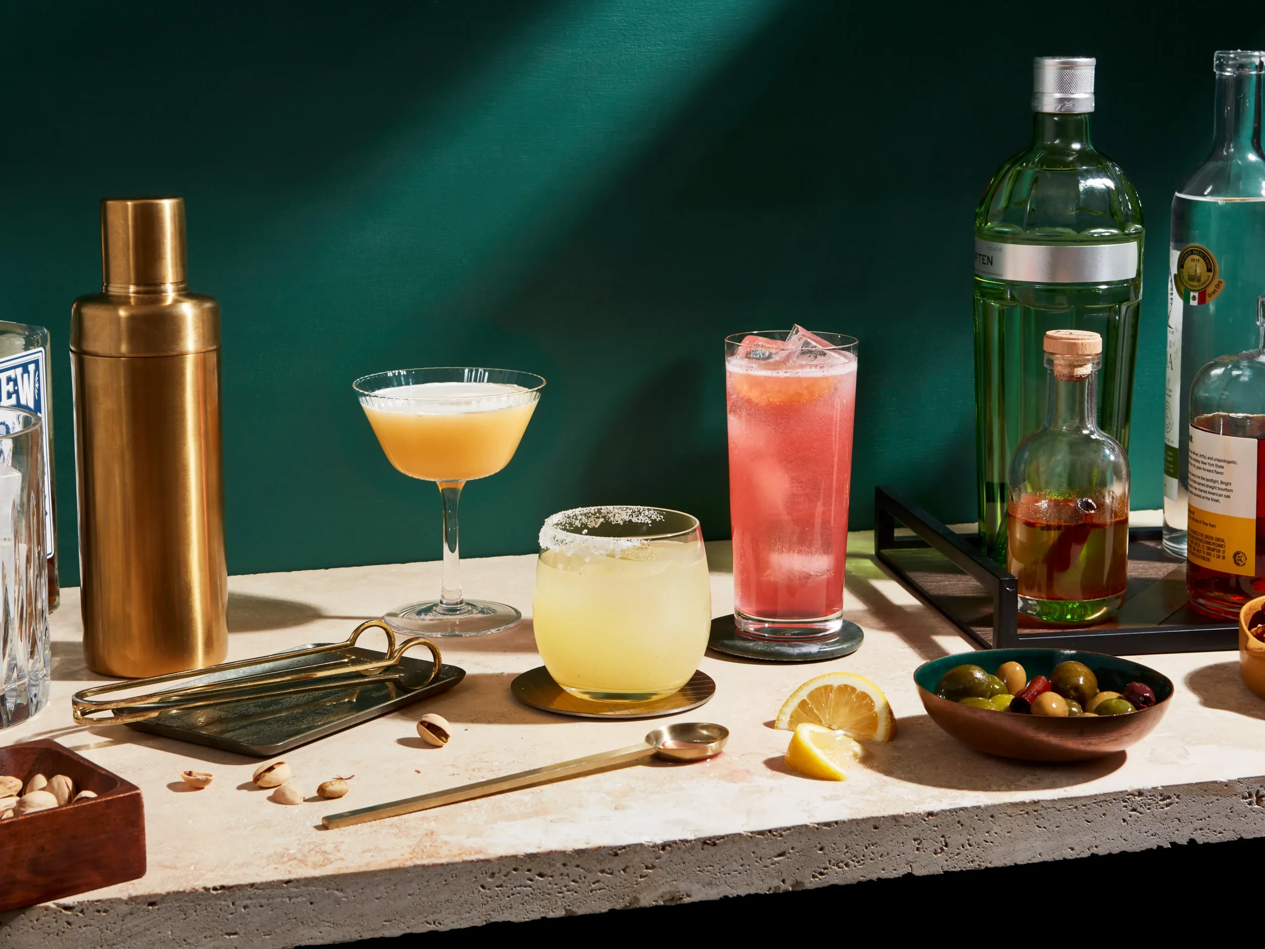 30 Essential Cocktails on a Bucket List